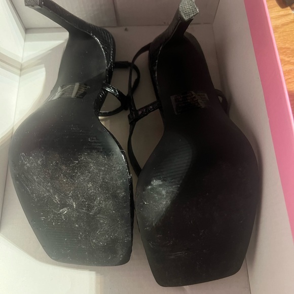 Steve Madden Winnie Harlow Woman’s Pumps - Picture 3 of 5